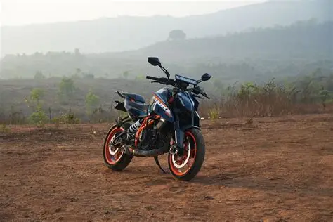 Foto 2 - KTM DUKE 390